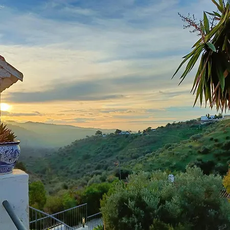 Villa Casa Del Sol - Amazing Private Villa, 20 Km From Malaga Center